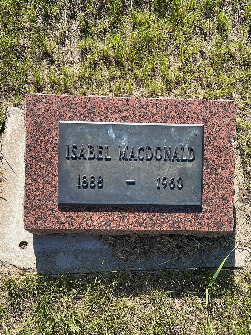 Isabel MacDonald's grave. Photo 1