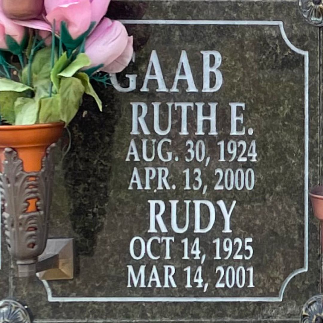 Ruth E. Gaab's grave