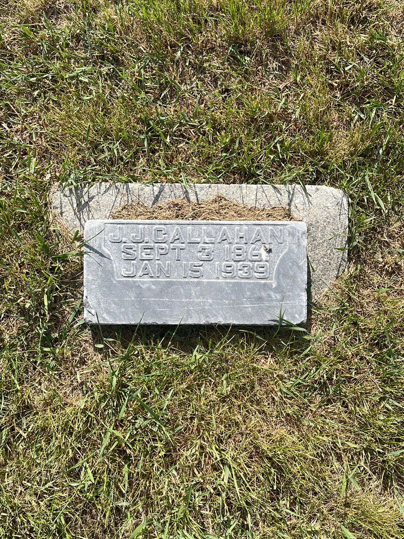 John James Callahan's grave. Photo 1