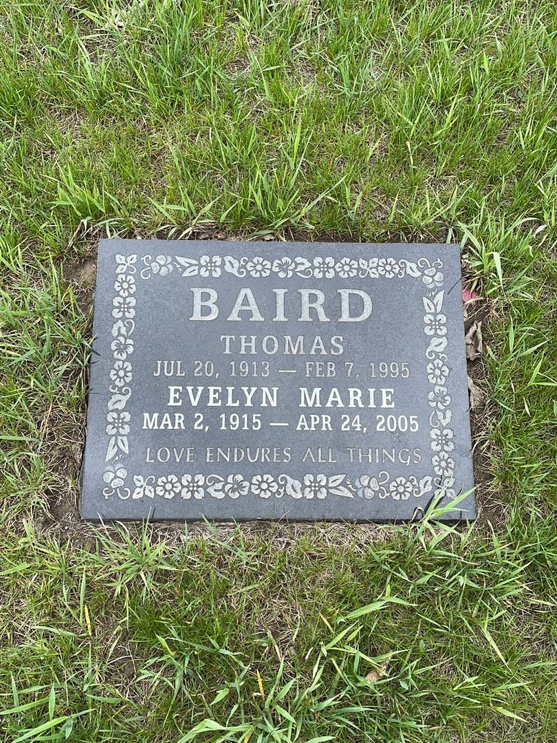 Evelyn Marie Baird's grave. Photo 1