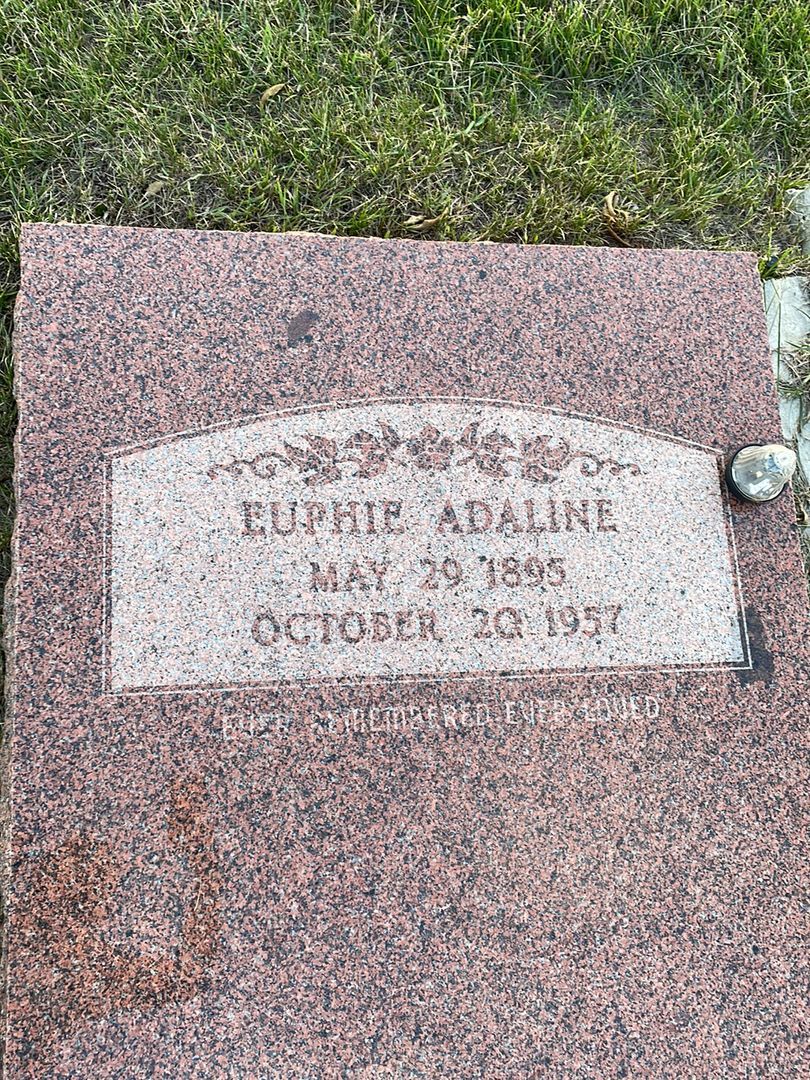 Euphie Adaline Fenton's grave. Photo 1